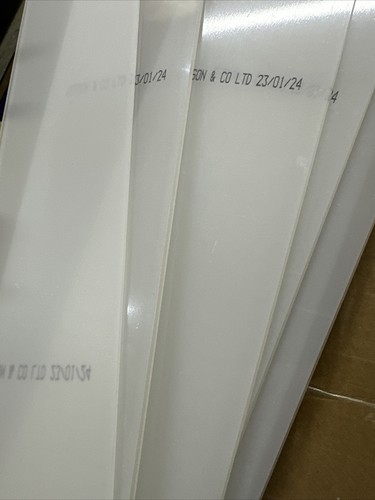100 targa acrilica smussata - 100,